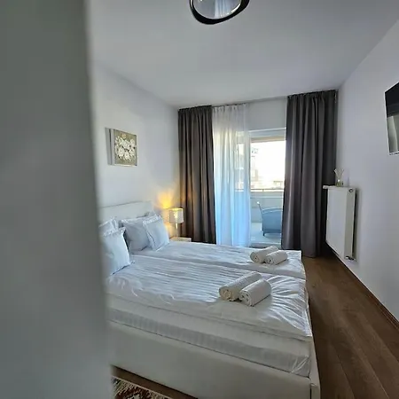 Sandyserene Apartment *